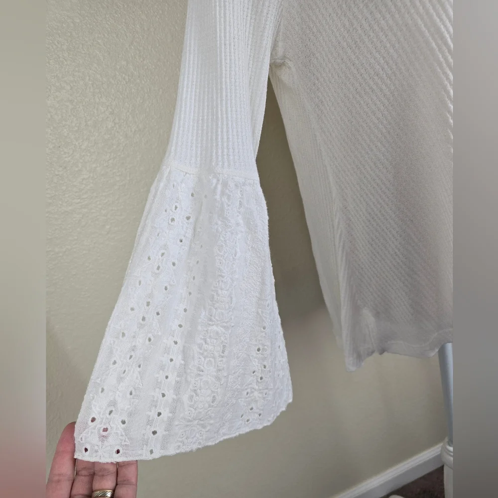 Free People Parisian Nights Bell Sleeve Eyelet Knit Long Sleeve Top sz S